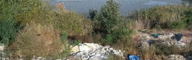 Gradskoj čistoći naloženo da ne dovozi otpad kod bare Reva