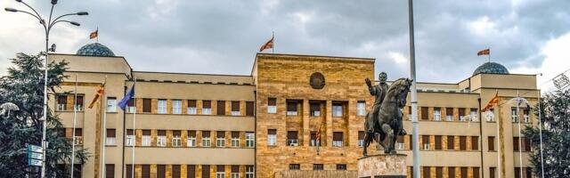 Amerikanac uhapšen u Skoplju zbog napada na policajca i posedovanja oružja