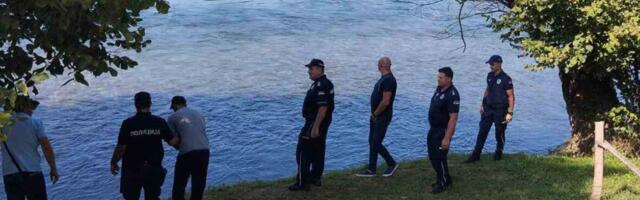 Tragedija na obali Drine, tela dva mlađa muškarca pronađena u vikendici