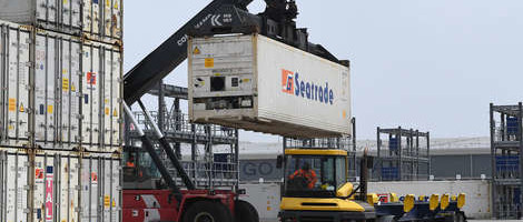 Britanija s Japanom potpisala prvi post-brexit trgovinski sporazum