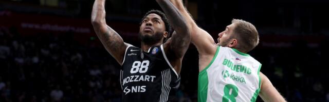 (POLUVREME) PARTIZAN DEMONSTRIRA SILU: Murinen svojom blokadom digao celu Arenu na noge!