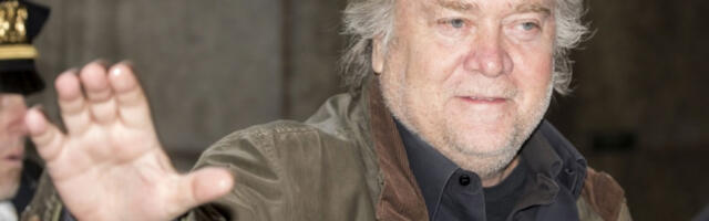 ​Стив Бенон хтео да поправи имиџ Епстину