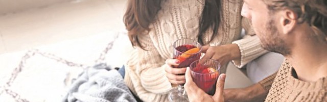 Dosadilo vam je KUVANO VINO? Isprobajte odličan recept za KUVANI DŽIN!