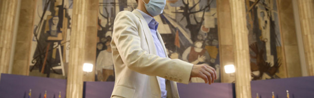 “BROJEVI U SVETU RASTU” Brnabić: Nećemo tolerisati kršenje epidemioloških mera