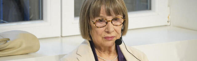 NATAŠA KANDIĆ, IDEOLOG BLOKADERA, PREZADOVOLJNA! Oslobodili smo naše ljude koji su rušili državu, sad vraćamo i Milu Pajić iz Hrvatske i nastavljamo da rušimo!