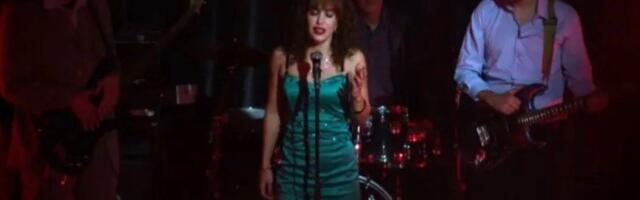 Cecina pesma u seriji "Tvrđava": Otpevala ju je glumica koja je ćerka našeg legendarnog muzičara