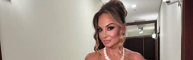 Sve vreme je sedela: Otkriveno sa čime se Jelena Tomašević suočila pre koncerta, a onda joj naglo pozlilo