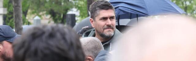 DARKO MILIČIĆ NA SAHRANI DUŠKA VUJOŠEVIĆA! Bivši NBA as stigao da oda poslednju počast legendarnom treneru!