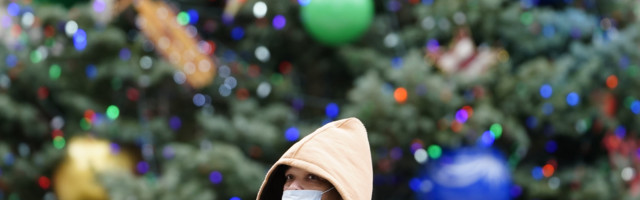 SZO: Za sedam dana skoro četiri miliona novoobolelih, 73.000 preminulih