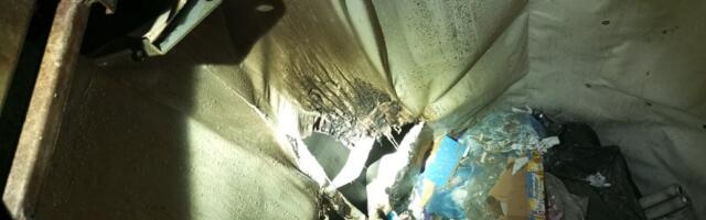 Zbog vrelog pepela sa žarom, u Vlasotincu se uništavaju i gore kontejneri, ali i kamion