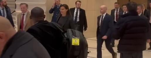 POSLE RAZGOVORA SA UKRAJINCIMA, PRAVAC ITALIJANSKI RESTORAN: Kurirov ekskluzivni snimak kako Rubio napušta hotel u Ženevi, oko njega agenti (VIDEO)