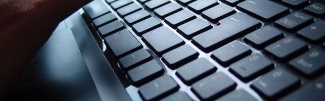 Španija uvodi "otisak mržnje": Novi sistem za praćenje govora mržnje na mrežama