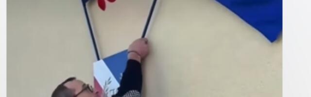Градоначелник Каркасона уклонио заставу ЕУ са градске куће