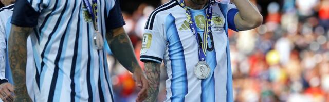 Mesi pobegao sa dočeka u Argentini! Kapiten i devetorica izbegli paradu posle Mundijala, predsednik morao da ih brani