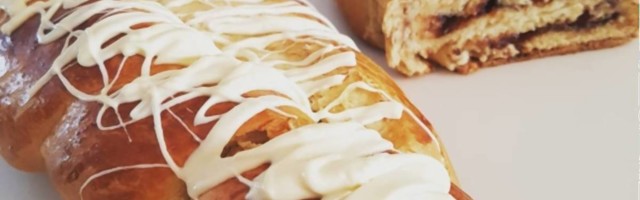 I Grci prave uskršnji miliprot - recept za tradicionalni kolač sa suvim voćem i orasima