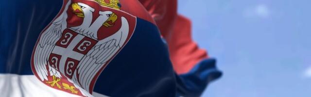 Mahanje državnom trobojkom na svadbi ili utakmici - zabranjeno