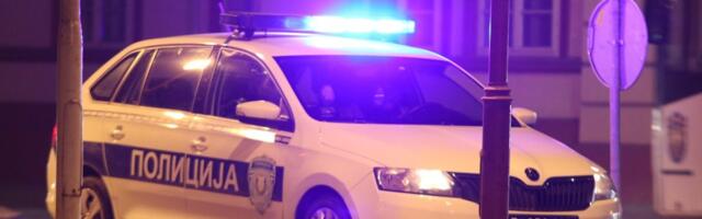 Trojica lakše i teže povređena u tuči:  Posle sudara dva automobila u Radničkom naselju u Leskovcu izbila tuča