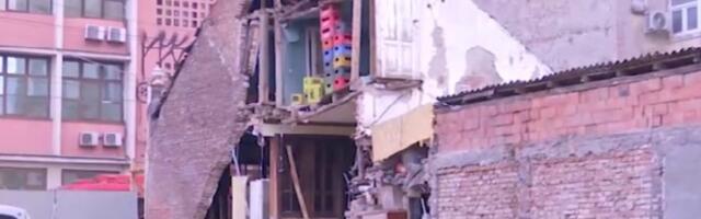Incident na Vračaru: Srušio se zid kuće uz gradilište, nema povređenih