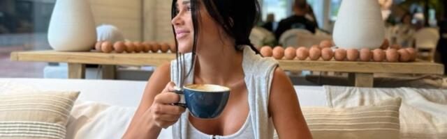 Skinula veš i opalila selfi - Stanija Dobrojević u bezobraznom izdanju (FOTO)