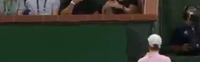 "Janik, šta se dešava?": Siner se posvađao sa navijačem usred meča, Italijan ljutito objasnio šta je problem