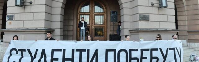 „Umesto profesionalnih medija, u Srbiji dominiraju propagandna glasila autokratskog režima“: Niški studenti povodom Svetskog dana slobode medija