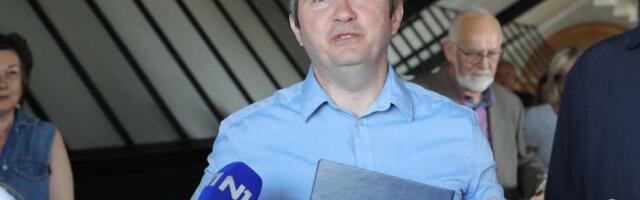 Dnevnik Ivana Radaka: Koliko je frustrirana sedma sila?