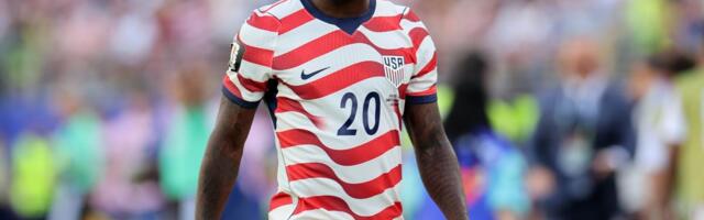 Ronaldinjo, Zidan... pa Balogun! Amerikanac ušao u večno društvo bizarne istorije Mundijala
