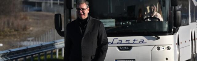 Vučića otkrio kada će biti gotov Moravski koridor i najavio produžetak auto-puta ka Arilju i Ivanjici