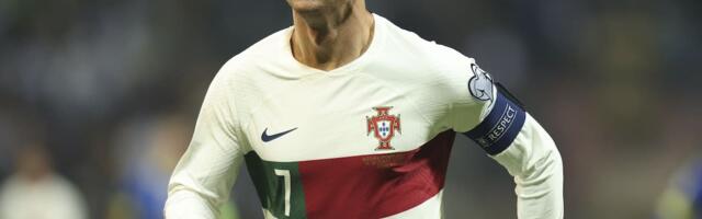 Kristijano Ronaldo je postao prvi fudbaler milijarder na svetu