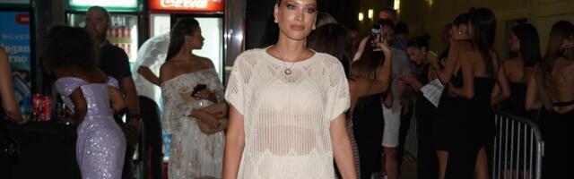 MIRKA VASILJEVIĆ ZGRĆE VELIKU LOVU OD PRIVATNOG BIZNISA! Evo čemu se posvetila poznata glumica, cene nisu jeftine (FOTO)