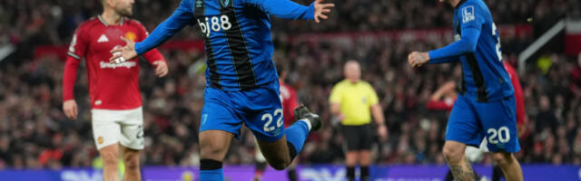 NAJLUĐA UTAKMICA SEZONE Turbo-fudbal Mančester junajteda i Bornmuta, osam golova i poruka: "Hvala vam na ovome"