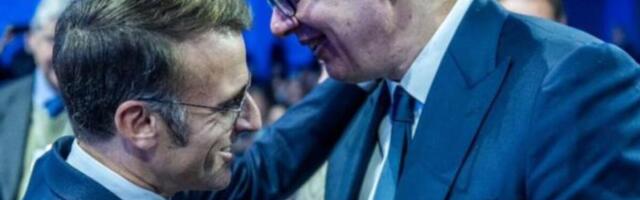"DOŠAO SAM DA ČUJEM..." VUČIĆ SE SASTAO SA MAKRONOM U DAVOSU