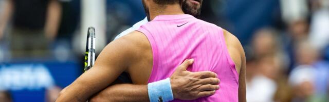 "Novak mi je poslao poruku..." Alkaras odgovorio Đokoviću: Imam ovde ugovor u džepu, moram da vam pokažem