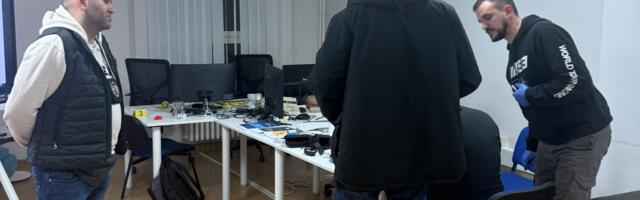 SRCE: Upad policije u prostorije NPS pokušaj da se državnim terorizmom skrene pažnja sa izbora