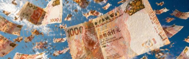 VIDEO: Žena sa balkona u Kini bacala novčanice od 1.000 dolara