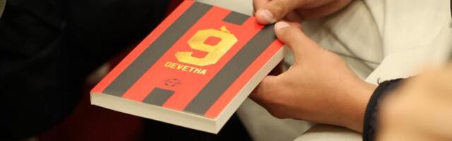 Beogradska promocija romana "Devetka": Profesor Koprivica, Stolica i Raduljica govore o romanu Jovana Simića