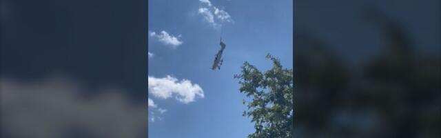 ČUDO Pilot preživeo pad aviona: Išetao iz kabine (VIDEO)