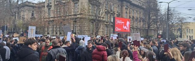 Trenutak za istoriju na blokadi ispred ETF-a (FOTO)