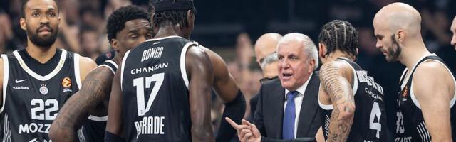 "Ostaćete upamćeni kao deo skupa klošara koji je oterao Žoca!" Bivši igrač Partizana žestoko opleo po košarkašima crno-belih /FOTO/