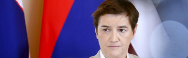 Брнабићева: Нећемо повући законе, добри су