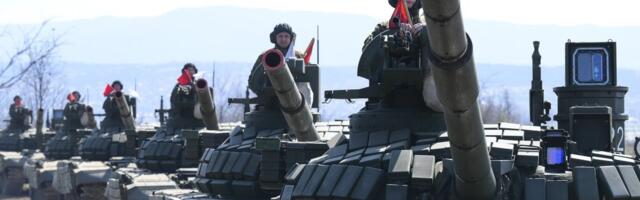 GRMLJAVINA SA RUJNIKA! Ovako se srpski oklopnici spremaju za očuvanje mira na braniku otadžbine (FOTO)