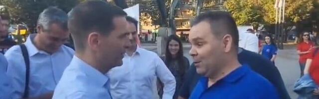 SNS-ovci opkolili štand i vređali Miloša Jovanovića (VIDEO)