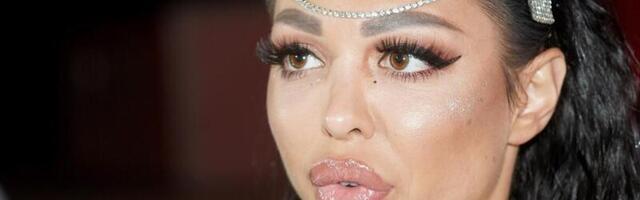 Halteri, minić i gole...! Javnost u šoku zbog slike majke Maje Marinković! Htela da je strpa u dom, a sad se druže