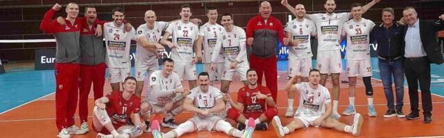 Odbojkaši "Radničkog" protiv "Azeraila" u hali "Jezero"