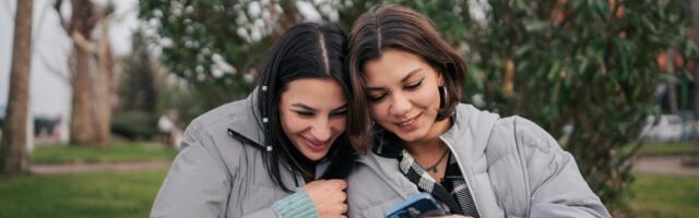 Kako tinejdžeri danas provode vreme online: YouTube vodi, Snapchat gubi korak, AI raste