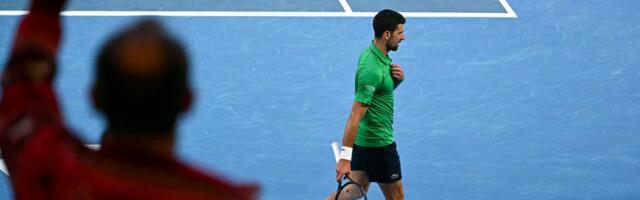 ĐOKOVIĆ – ALKARAS Novak izgubio set, pa izašao sa terena /VIDEO/