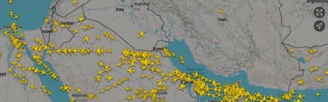 Pogledajte kako izgleda nebo iznad Irana: Kao da je neko oduvao avione!