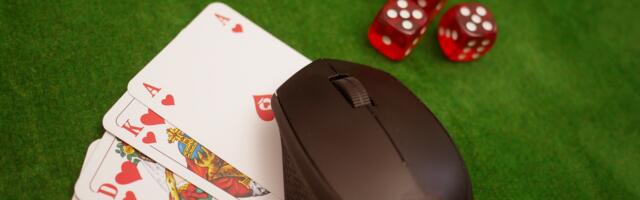 Otkrivena uznemirijuća uloga AI četbotova: Povećava se rizik od zavisnosti ili samoubistva