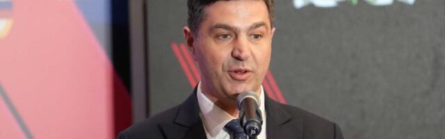 Studenti u blokadi Univerziteta u Nišu osudili su „sramnu manipulaciju“ i „zloupotrebu“ studenata koju, kako kažu, sprovodi tamošnji gradonačenik