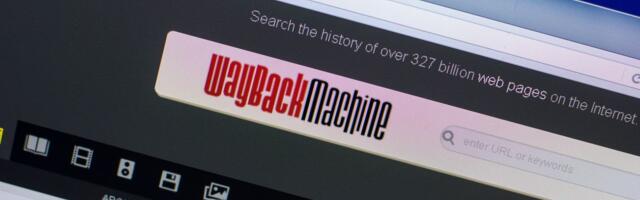 Veliki svetski sajtovi brišu istoriju interneta: Čuveni sajt za arhiviranje je u velikoj opasnosti